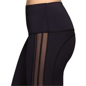 Lululemon Wunder Under Dise Stripe Pant Luxtreme Roll Down Black Size 2